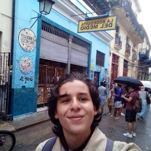 Meet your Posher, Santiago